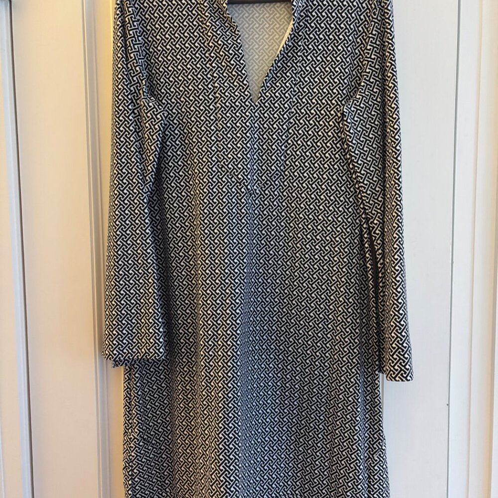 Jude Connally Kate Dress Size L Black and White geometric pattern